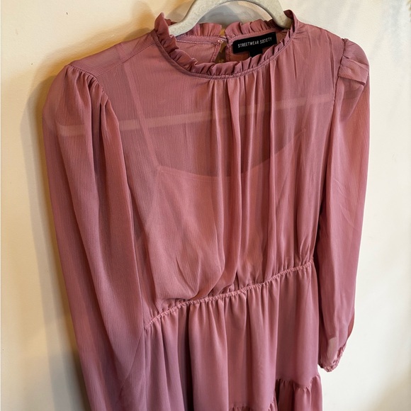 Streetwear Society Mauve Long Sleeve Dress - Picture 2 of 6